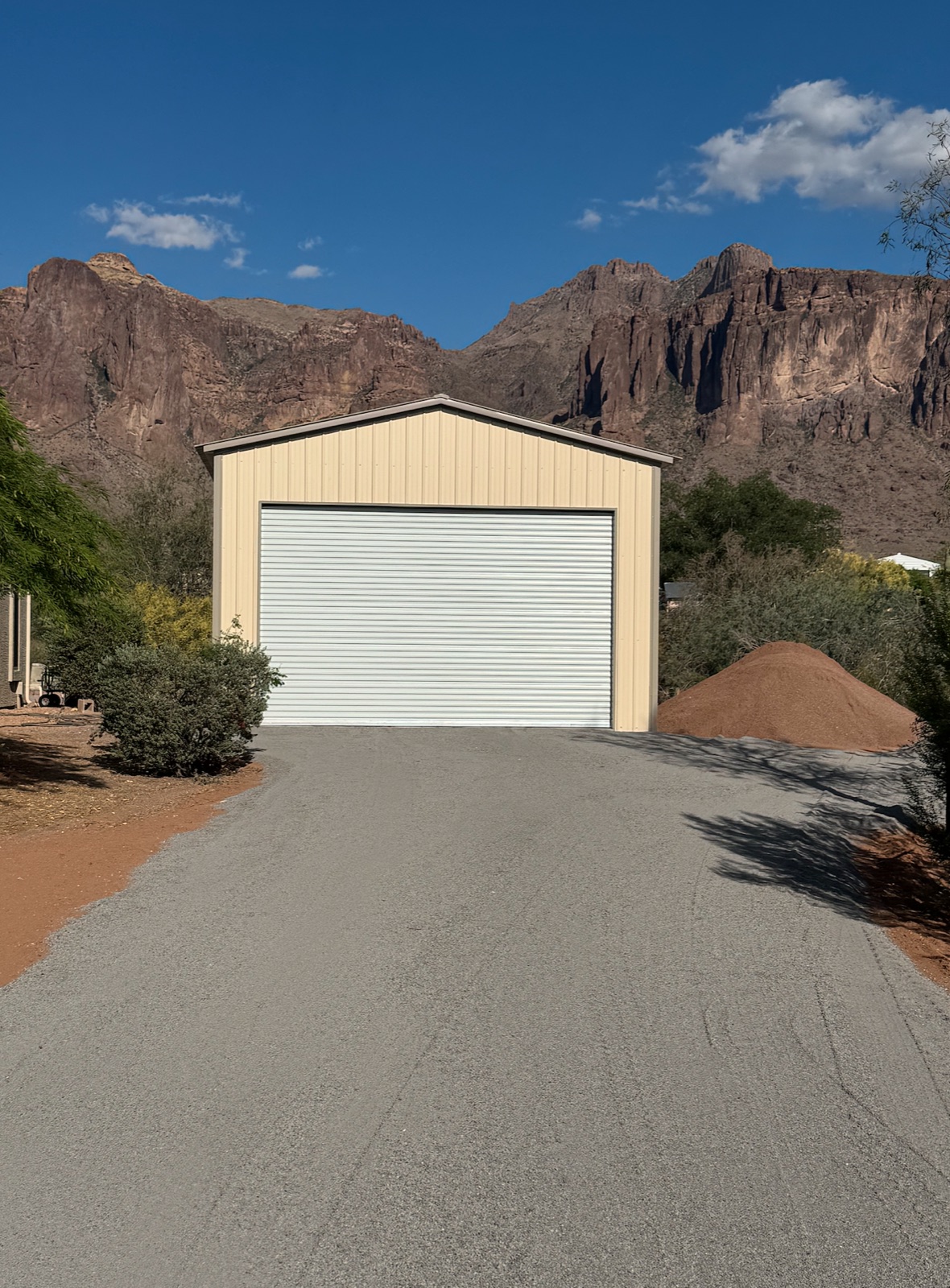 20 × 25 × 12 ft steel building