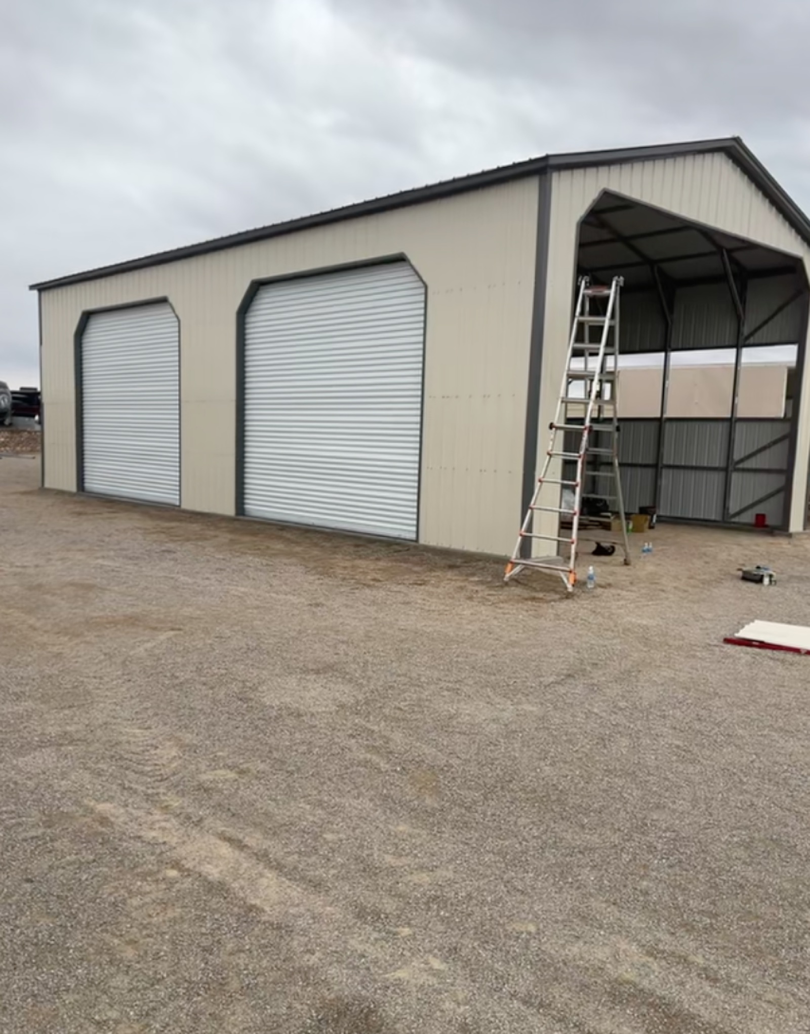24 × 46 × 14 ft RV garage