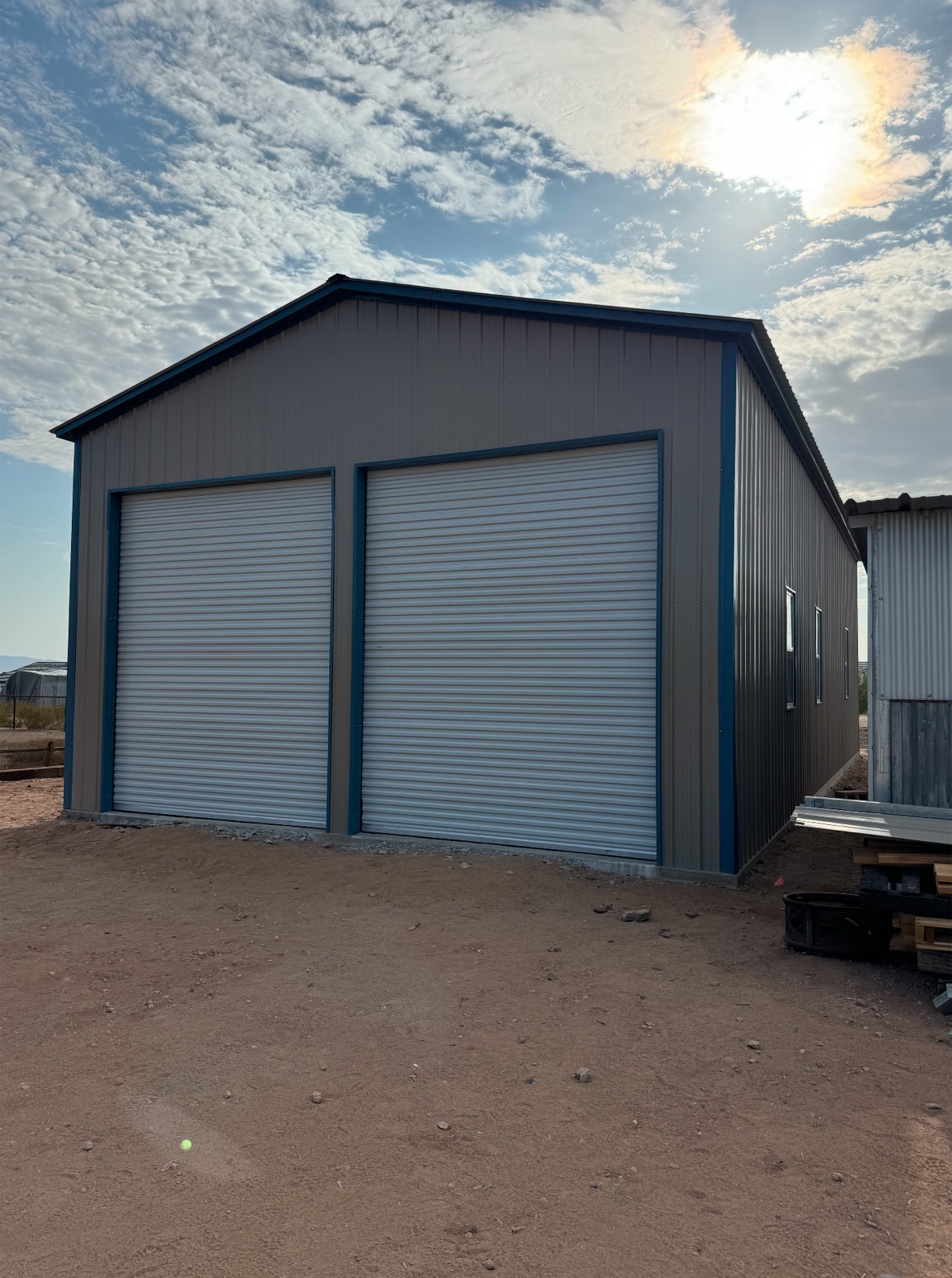 25 × 50 × 14 ft steel building