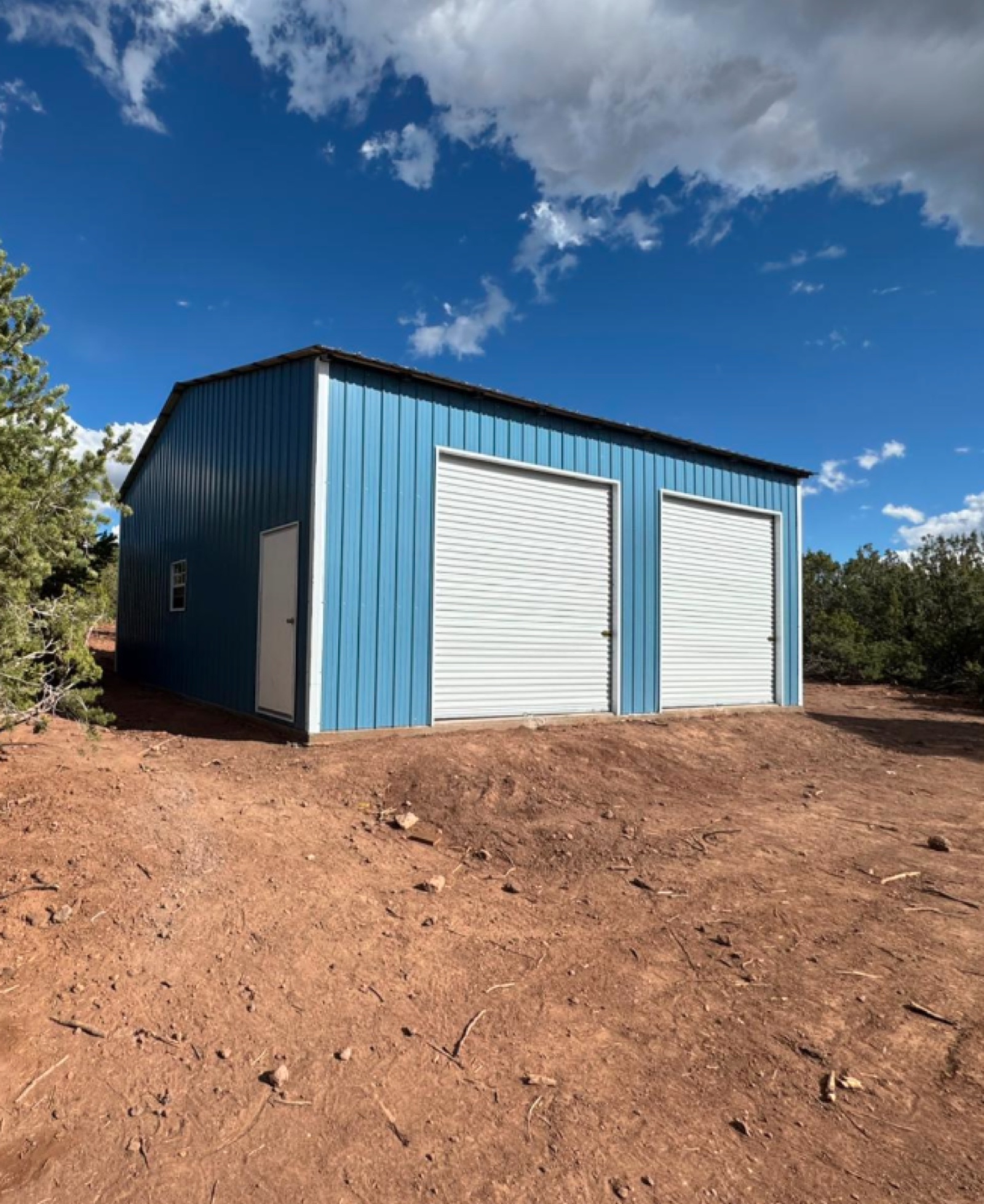 30 × 30 × 12 ft steel building