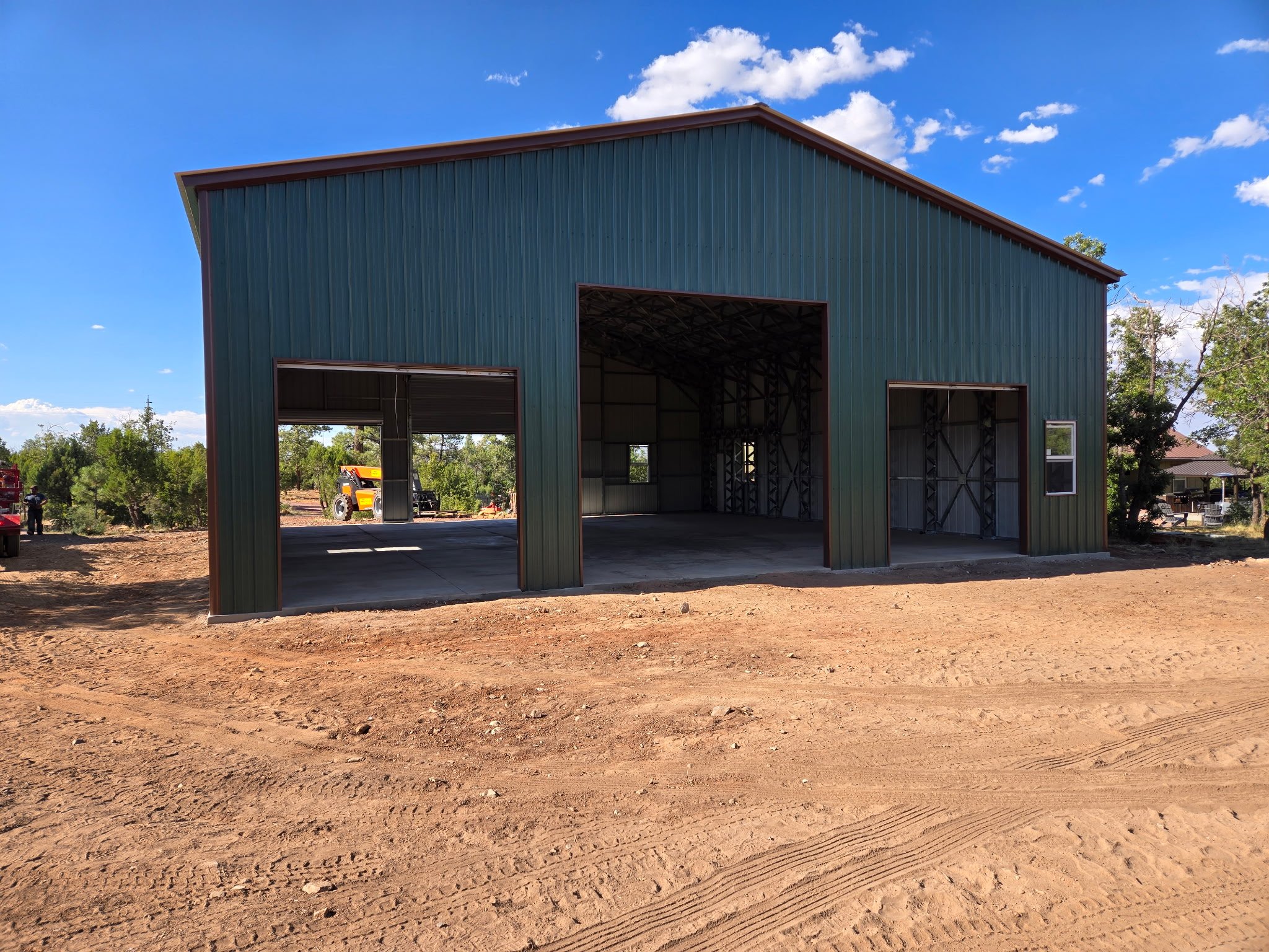 50 × 50 × 14 ft steel building in Happy Jack, AZ